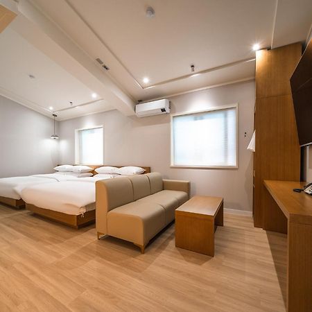 Mono Hotel ثووان المظهر الخارجي الصورة