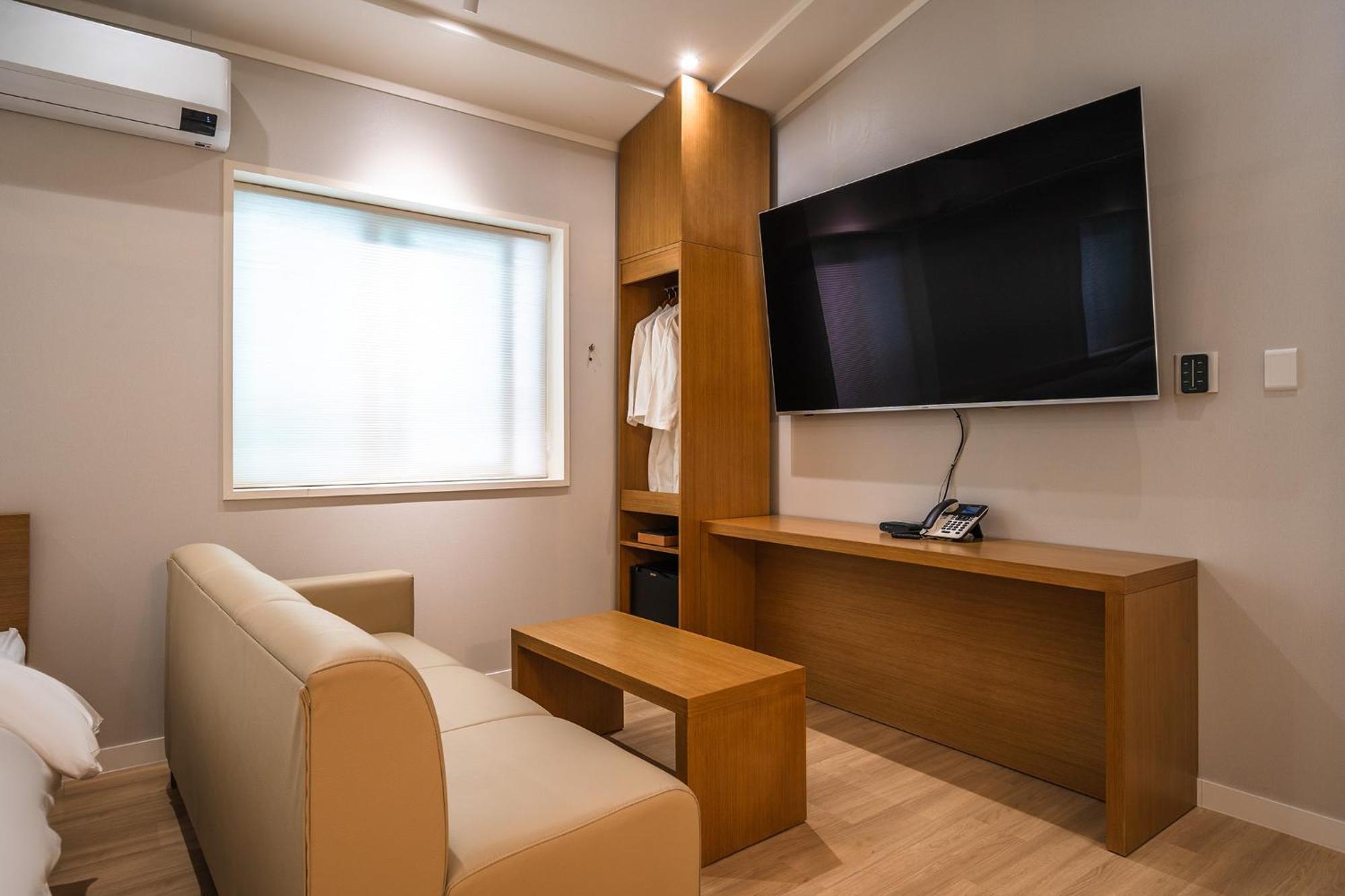 Mono Hotel ثووان المظهر الخارجي الصورة