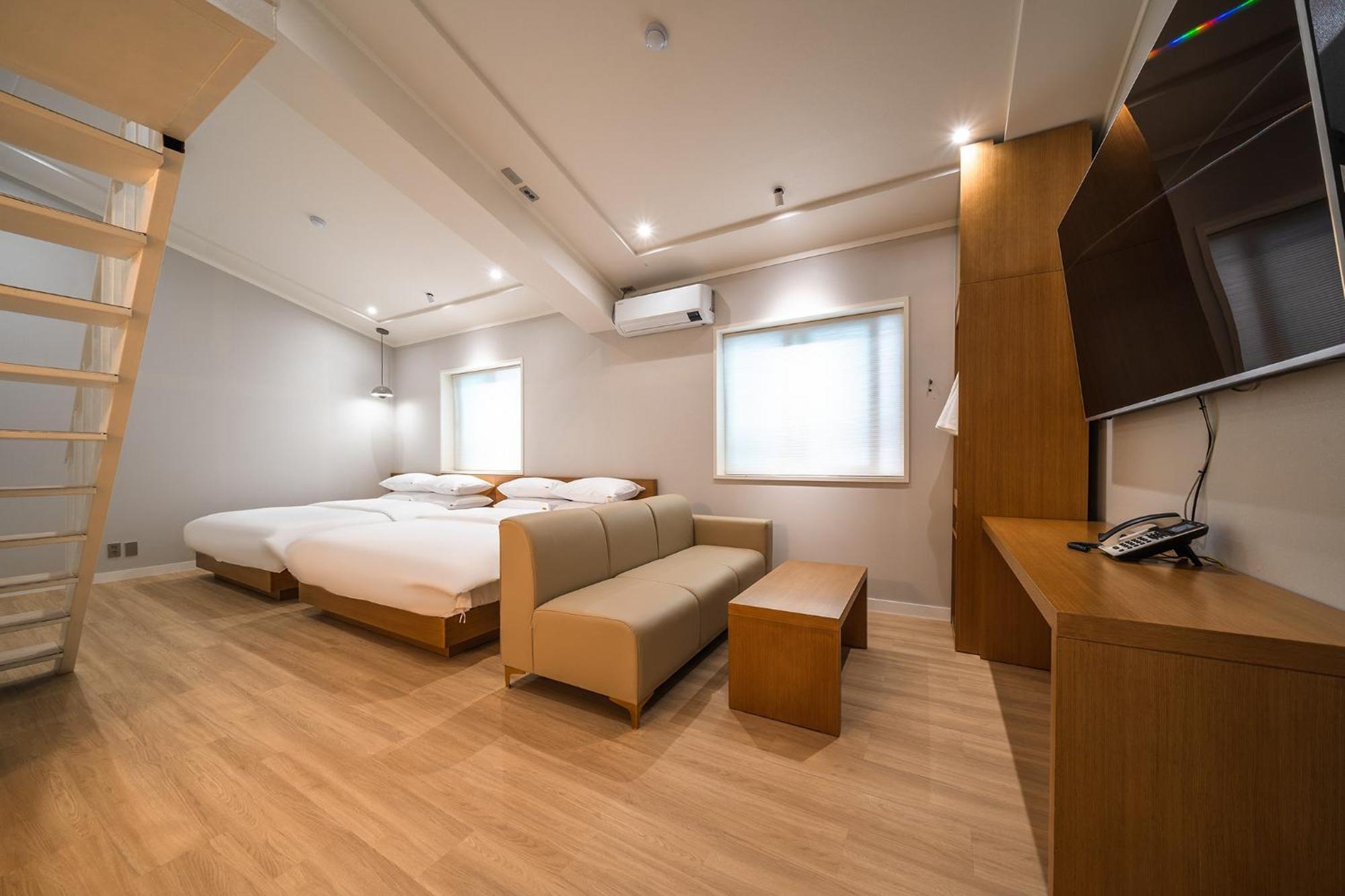 Mono Hotel ثووان المظهر الخارجي الصورة