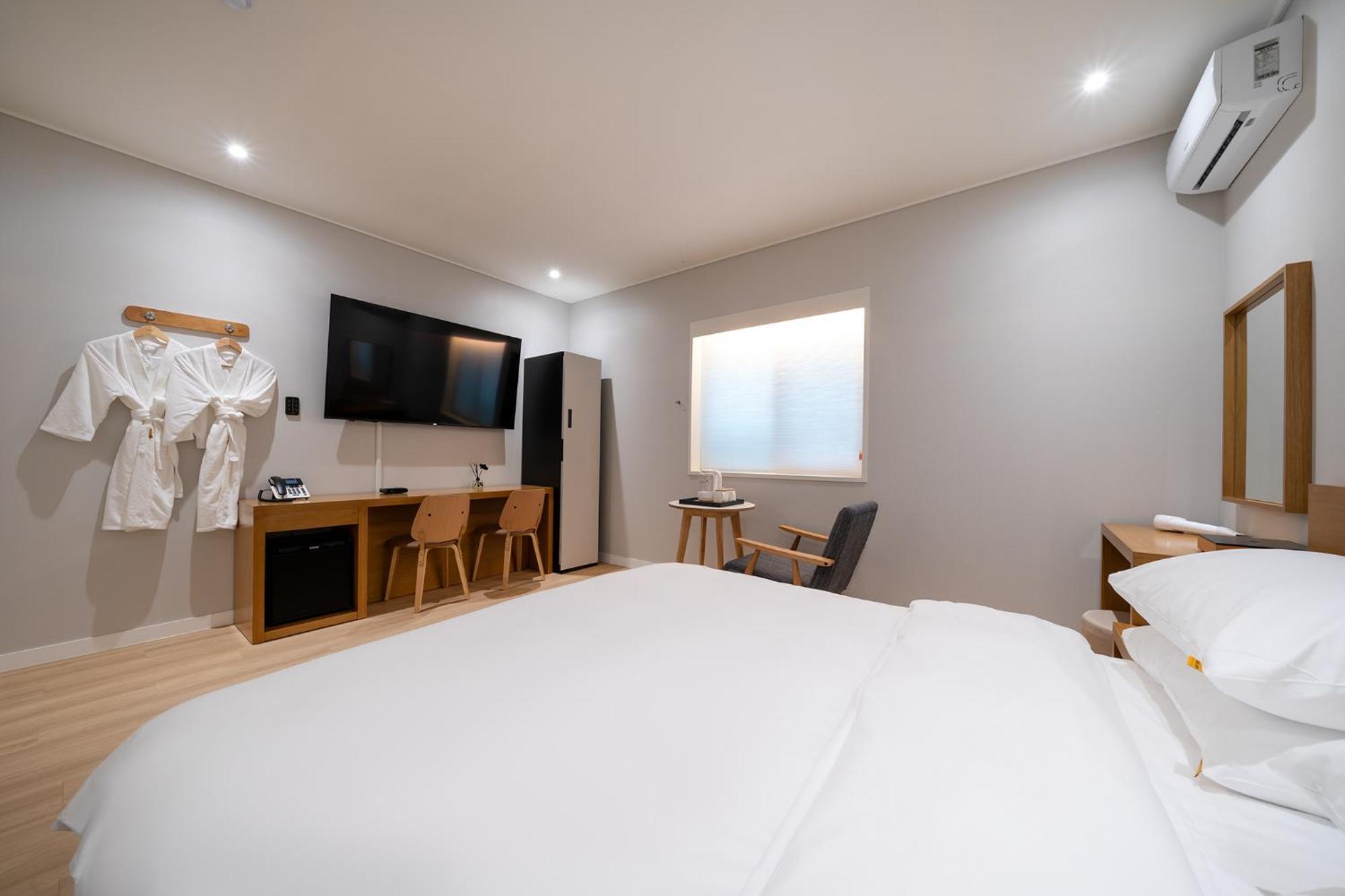 Mono Hotel ثووان المظهر الخارجي الصورة